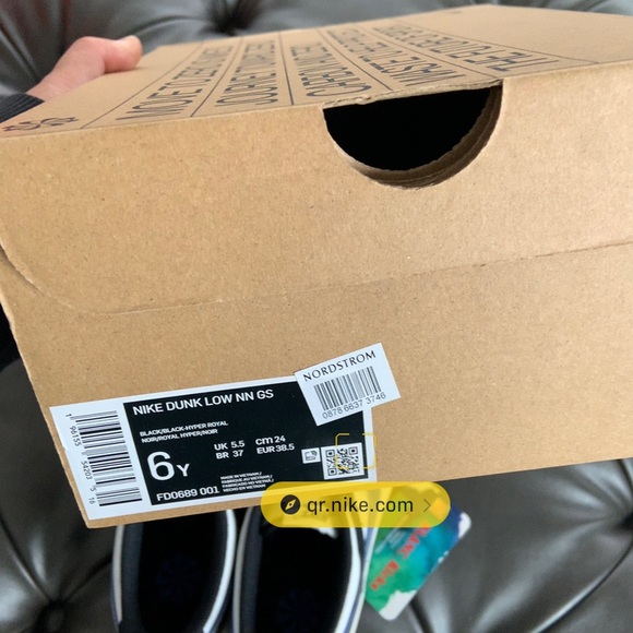 Nike Dunk Low NN Tpu Swoosh (GS) - Picture 10 of 10